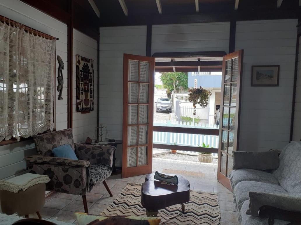 Casa Agradavel, 50M Da Praia Freguesia Do Ribeirao Da Ilha Florianópolis Екстериор снимка